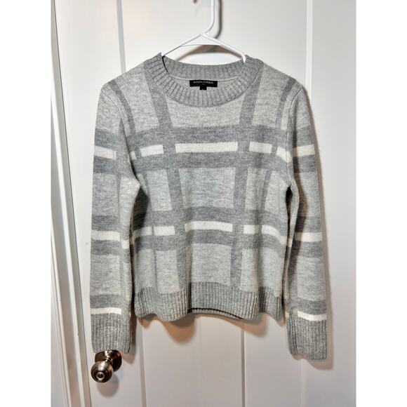 Banana Republic Womens Plaid Crew Neck Knit Sweater Casual Gray White Size Small - Picture 2 of 8